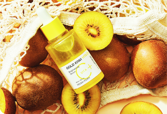 Złote Kiwi, Witamina C i Niacynamid – dlaczego Twoja skóra potrzebuje tego trio właśnie w styczniu?